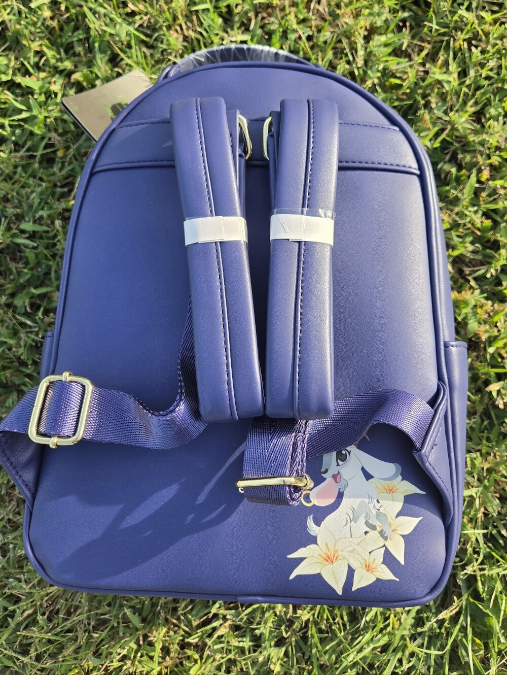 Disney Loungefly Hunchback Of Notre Dame Esmeralda Djali Backpack - Picture 2 of 2